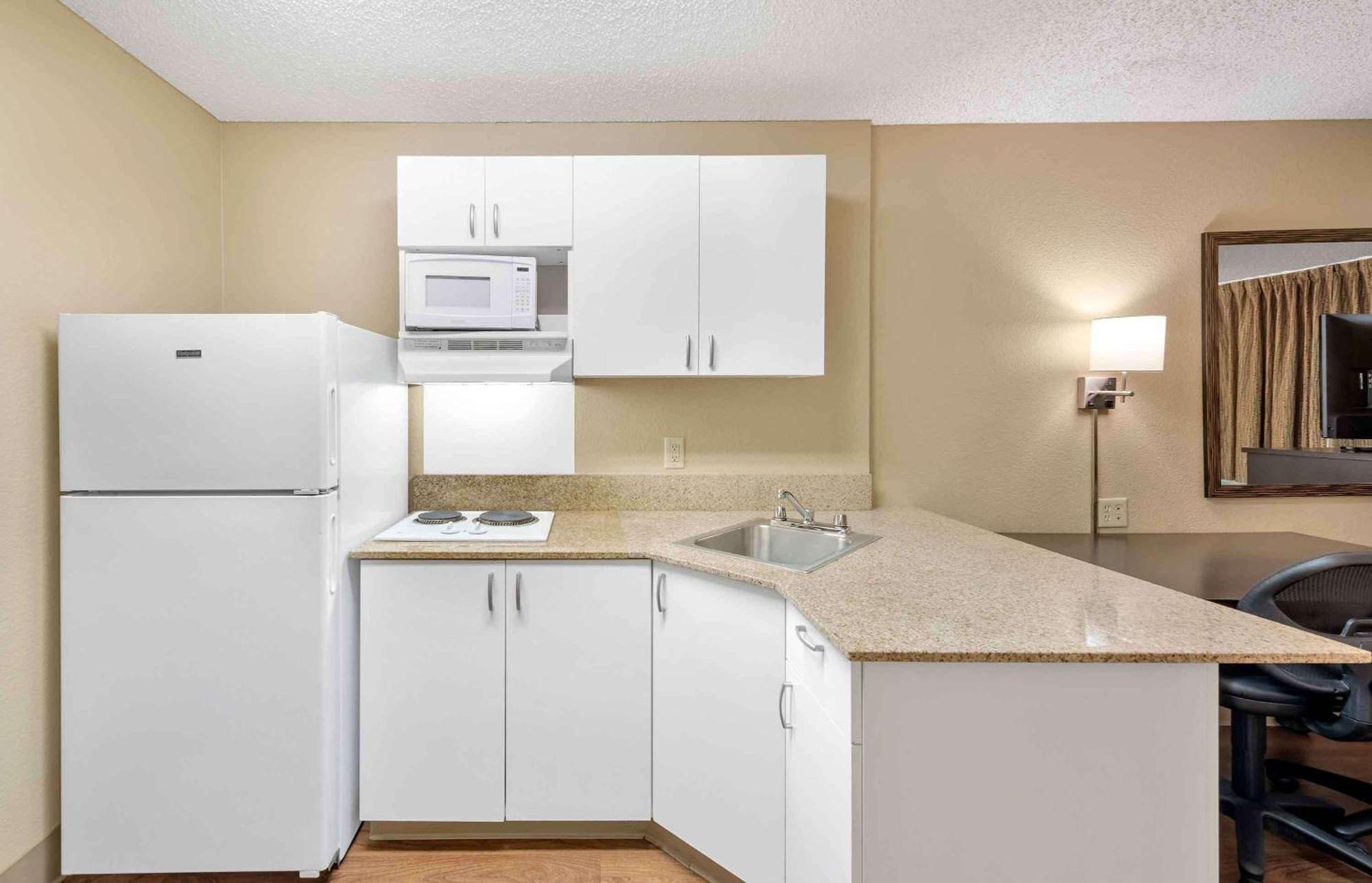 Extended Stay America Suites - Los Angeles - Chino Valley Kültér fotó